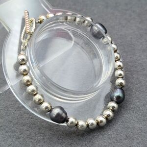 Vintage Silver Bead Black Pearl Bracelet
